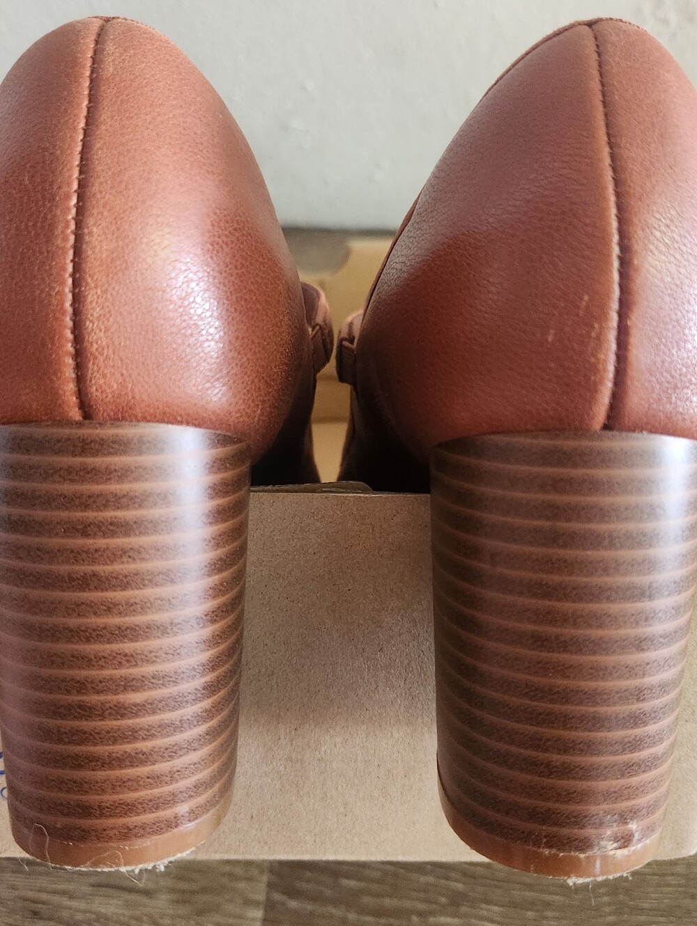 Clarks Comfortable Brown Leather Mary Jane Block Heels - Picture 7 of 11
